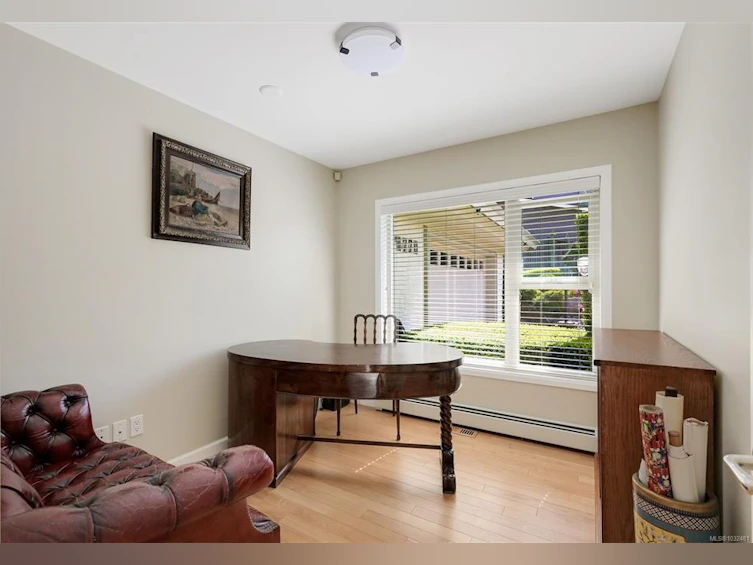 2770 Arbutus Road, Saanich, BC, V8N 5X4 - 52