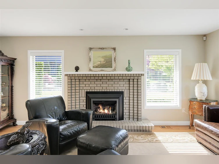 2770 Arbutus Road, Saanich, BC, V8N 5X4 - 8