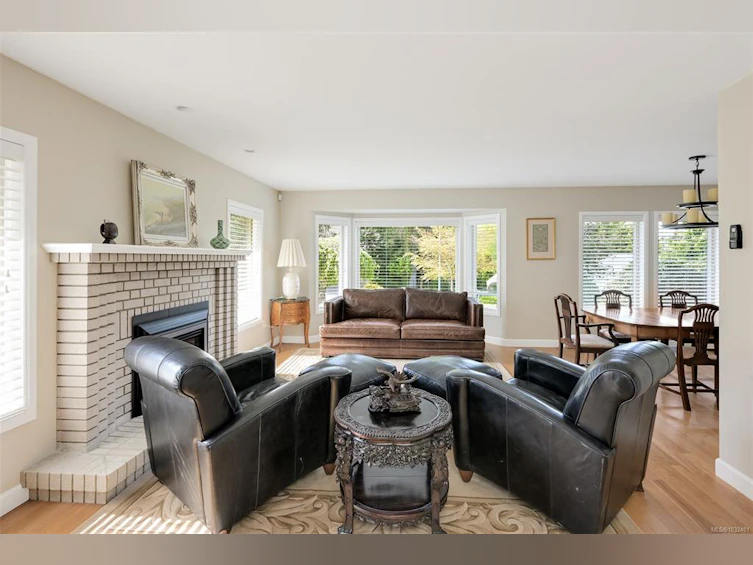 2770 Arbutus Road, Saanich, BC, V8N 5X4 - 9