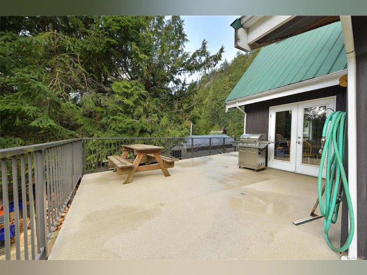 412 Wood Dale Drive, Mayne Island, BC, V0N 2J2 - 33
