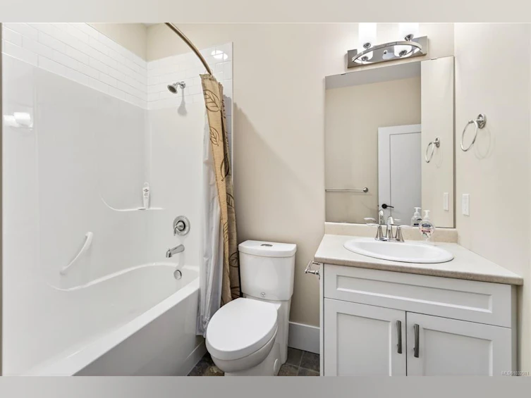 147 Village Way, Duncan, BC, V9L 0G6 - 9