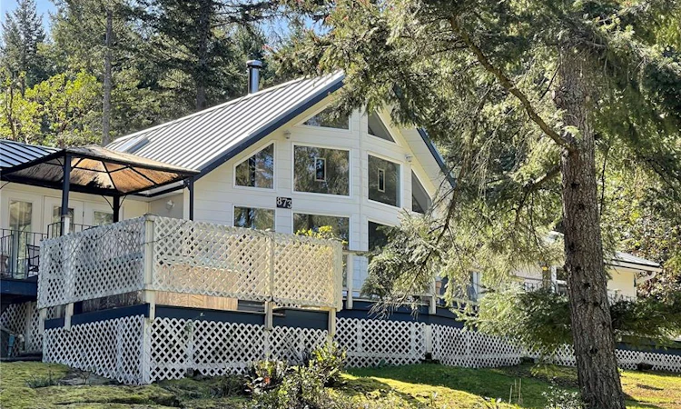 873 Driftwood Drive