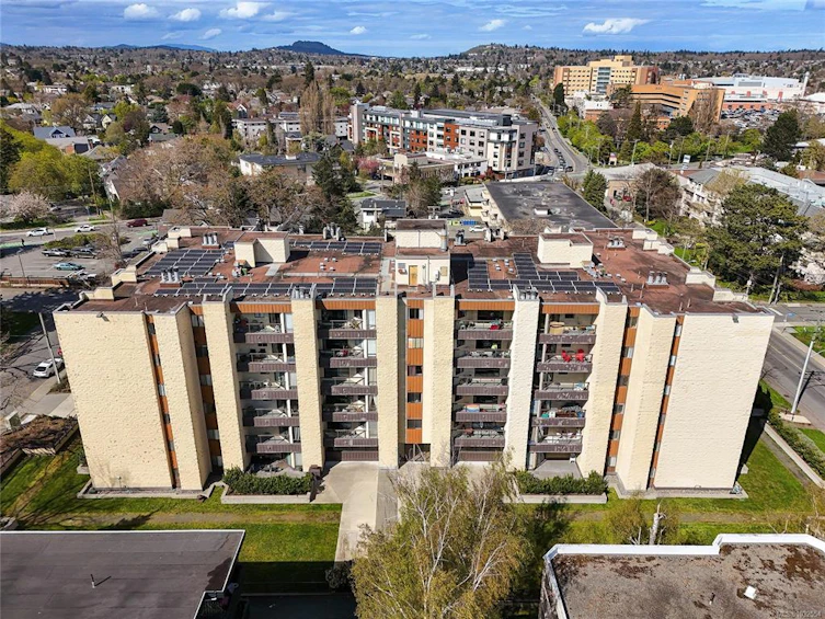 611-1745 Leighton Road, Victoria, BC, V8R 6R6 - 27