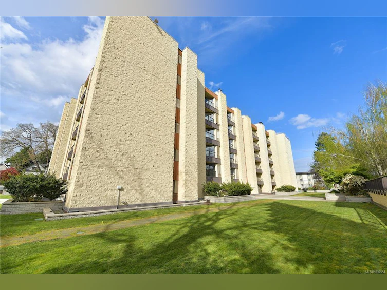 611-1745 Leighton Road, Victoria, BC, V8R 6R6 - 31
