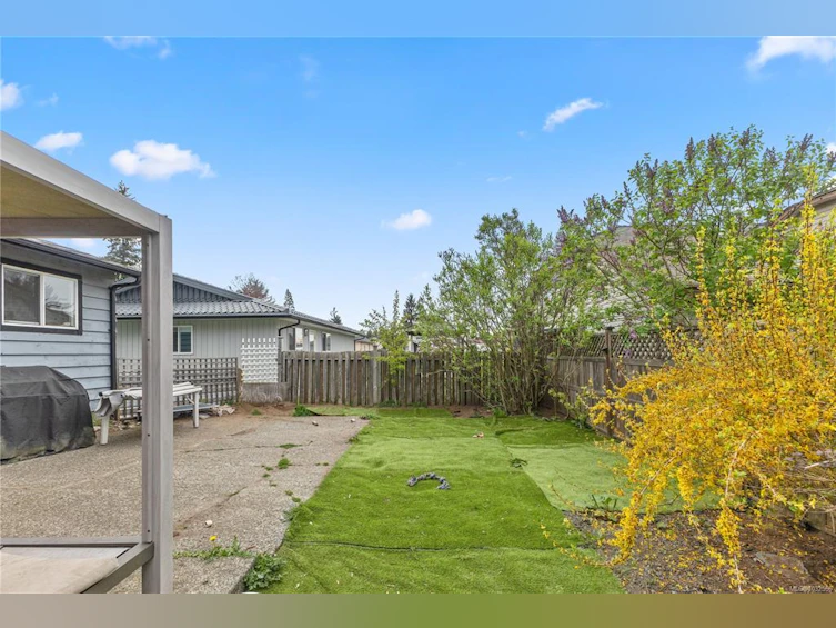 2505 S Alder Street, Campbell River, BC, V9W 5T3 - 17