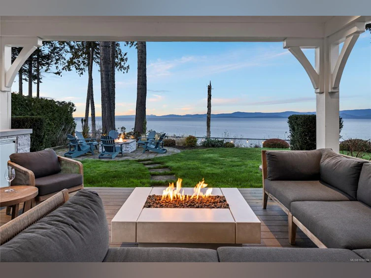 891 Bluffs Drive, Qualicum Beach, BC, V9K 0A2 - 12