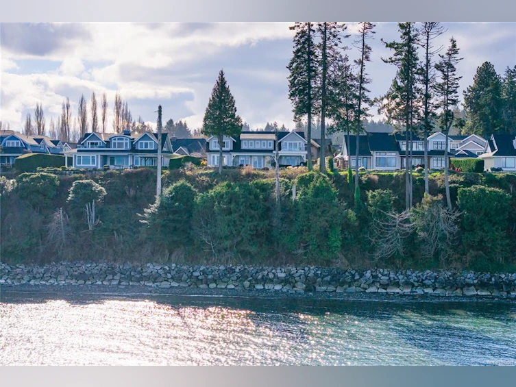 891 Bluffs Drive, Qualicum Beach, BC, V9K 0A2 - 13