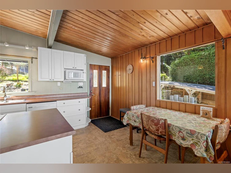 3083 Dolphin Drive, Nanoose, BC, V9P 9J2 - 26