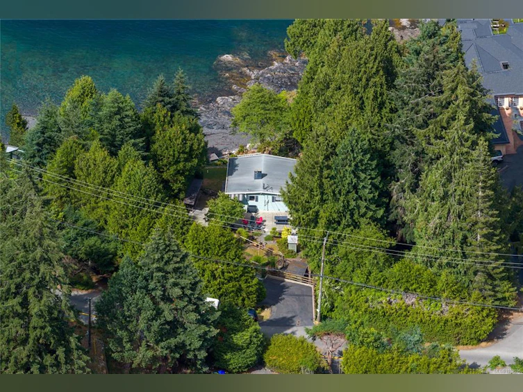 3083 Dolphin Drive, Nanoose, BC, V9P 9J2 - 46
