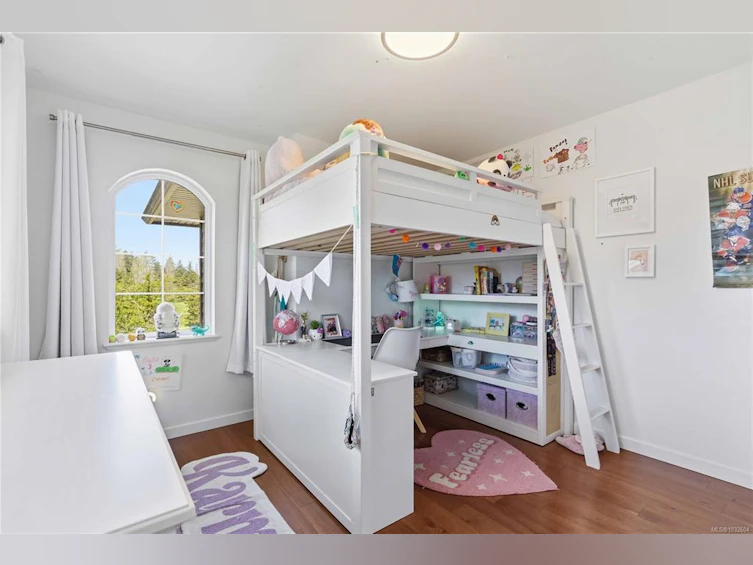 1089 Colville Road, Esquimalt, BC, V9A 4P9 - 34