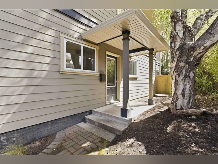 1089 Colville Road, Esquimalt, BC, V9A 4P9 - 45