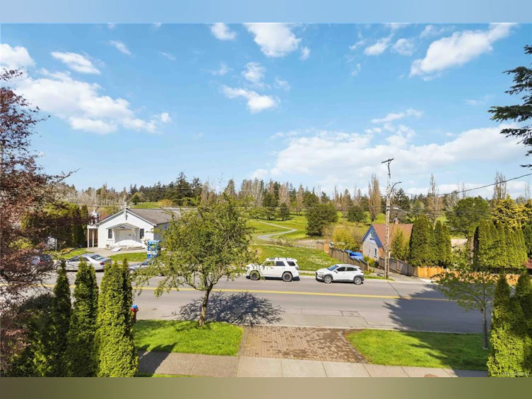 1089 Colville Road, Esquimalt, BC, V9A 4P9 - 40