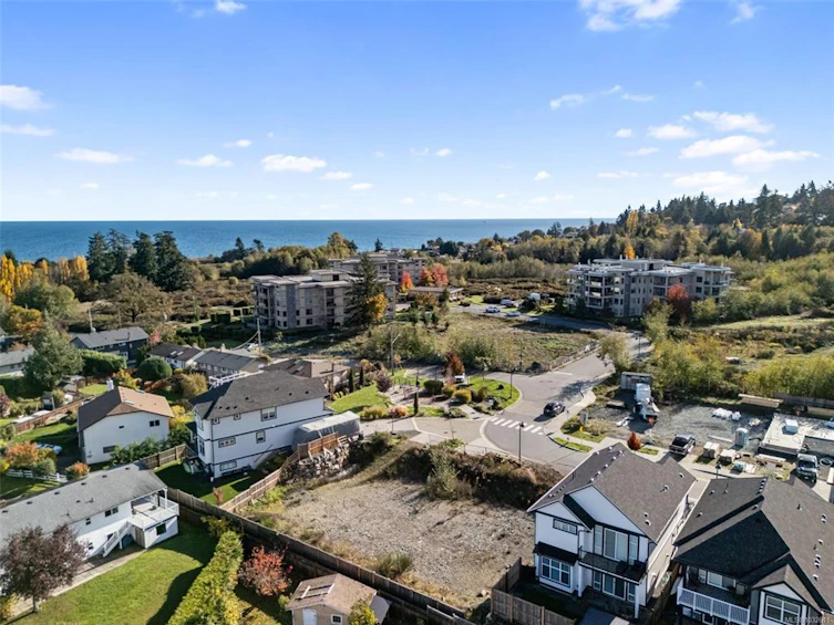 282 Seafield Road, Colwood, BC, V9C 0R1 - 10
