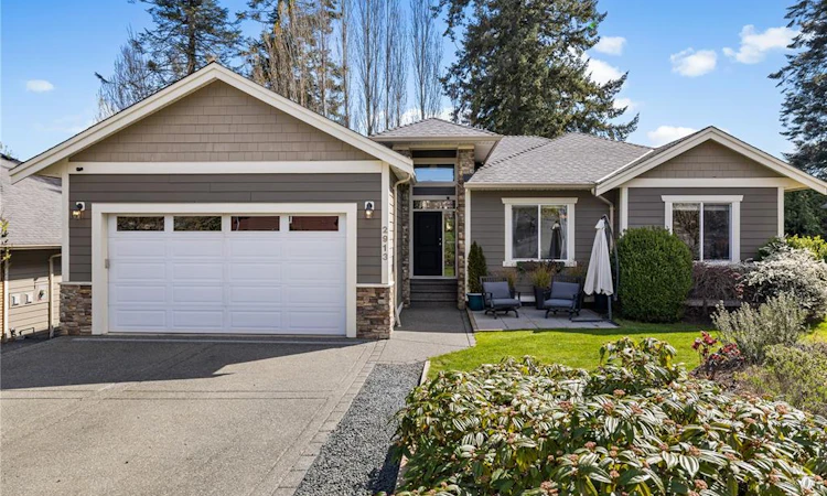 2913 Pacific View Terrace