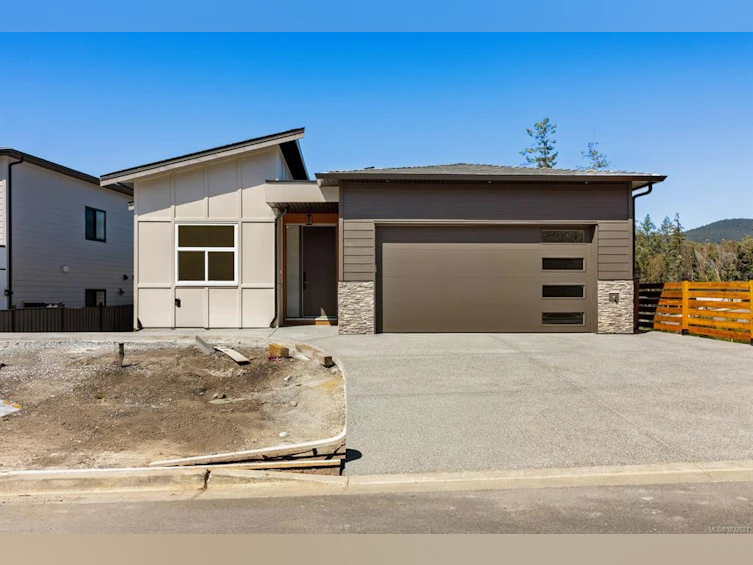 3334 Woodrush Drive, Duncan, BC, V9L 0J9 - 2