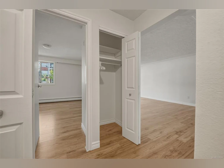 123-1025 Inverness Road, Saanich, BC, V8X 2S2 - 22