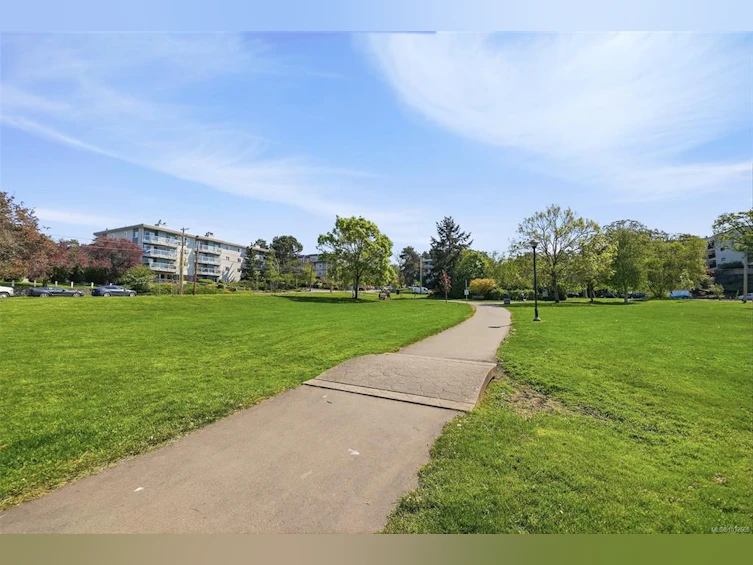 123-1025 Inverness Road, Saanich, BC, V8X 2S2 - 37
