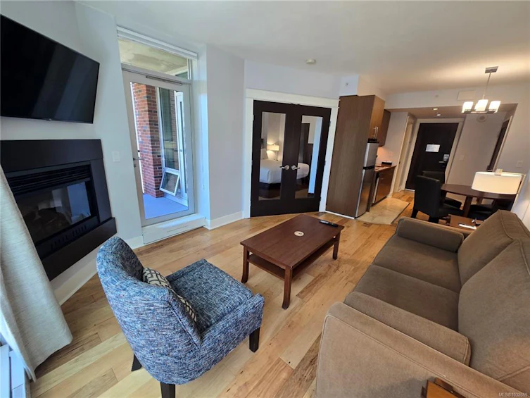 A316-810 Humboldt Street, Victoria, BC, V8V 5B1 - 3