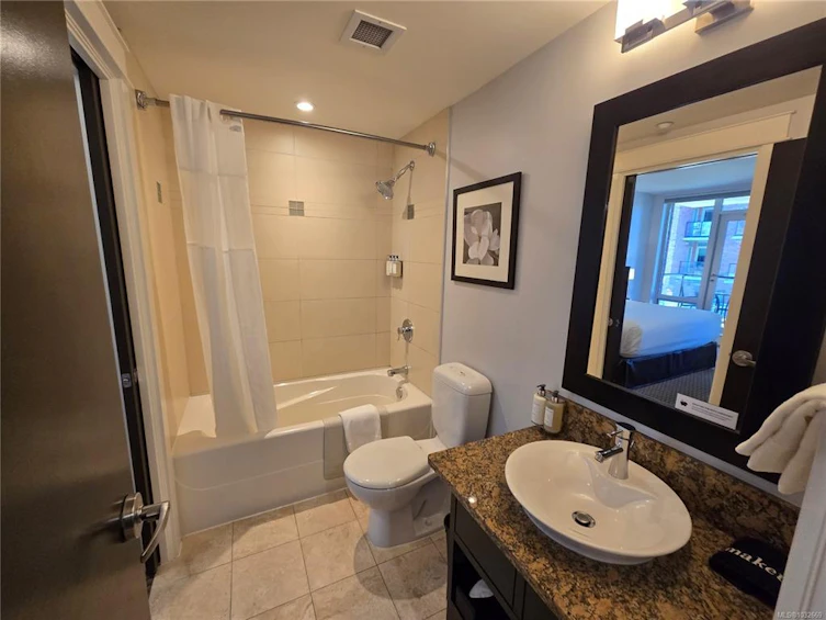 A316-810 Humboldt Street, Victoria, BC, V8V 5B1 - 11