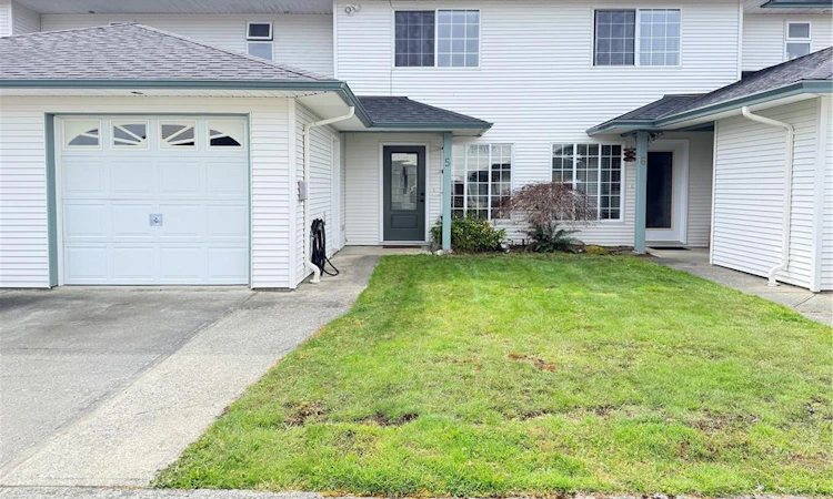 2553 Kingcome Place