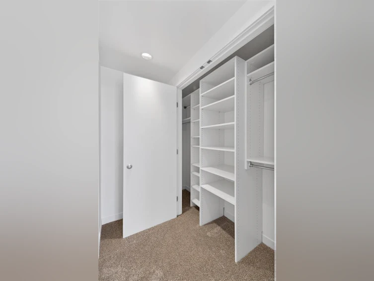415-999 Burdett Avenue, Victoria, BC, V8V 3G7 - 25