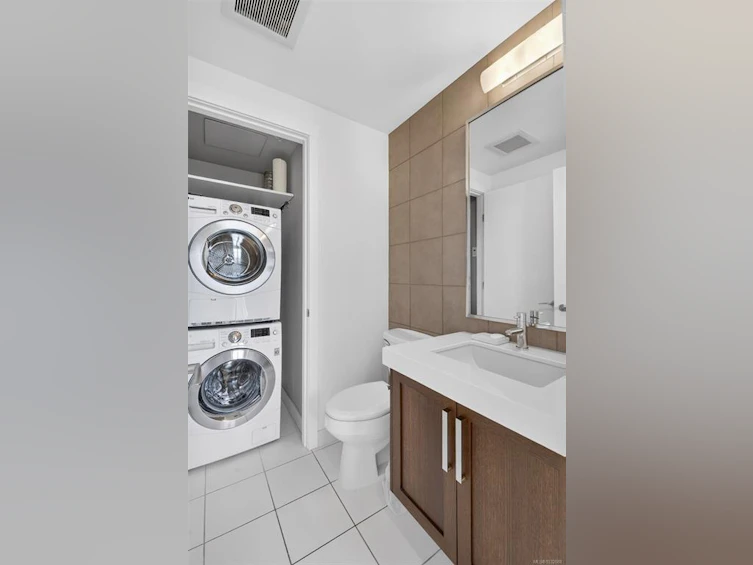 415-999 Burdett Avenue, Victoria, BC, V8V 3G7 - 30