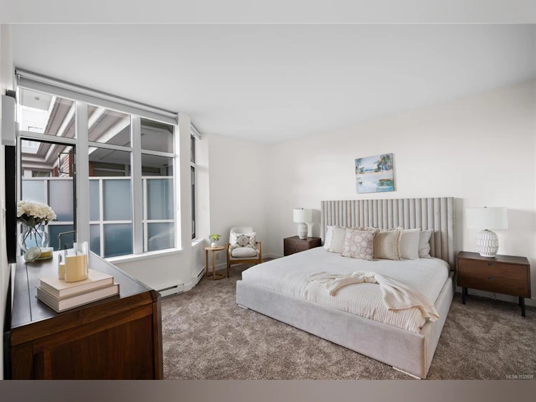 415-999 Burdett Avenue, Victoria, BC, V8V 3G7 - 19