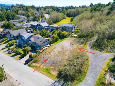 603 Pfeiffer Crescent - 3