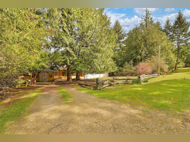 552 Club Crescent, Mayne Island, BC, V0N 2J1 - 44
