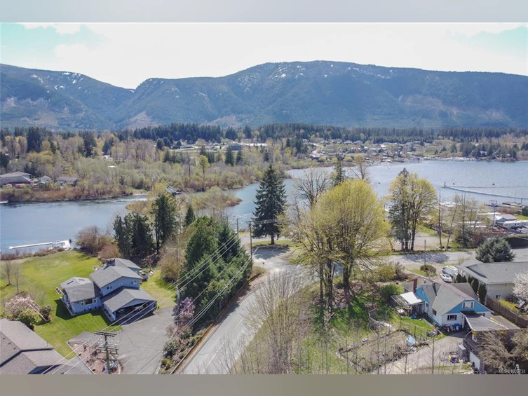 139 North Shore Road, Lake Cowichan, BC, V0R 2G0 - 4