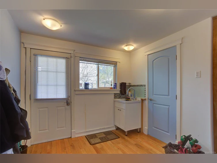 139 North Shore Road, Lake Cowichan, BC, V0R 2G0 - 34