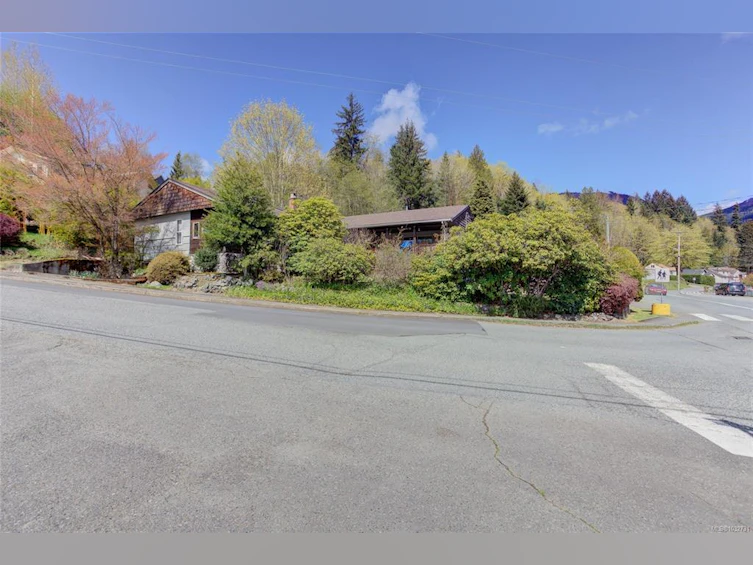 139 North Shore Road, Lake Cowichan, BC, V0R 2G0 - 57