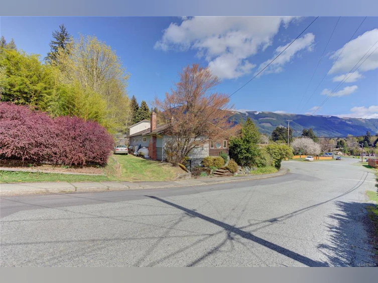 139 North Shore Road, Lake Cowichan, BC, V0R 2G0 - 56