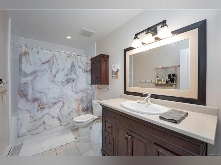 2229 Arbutus Road, Saanich, BC, V8N 1V2 - 50