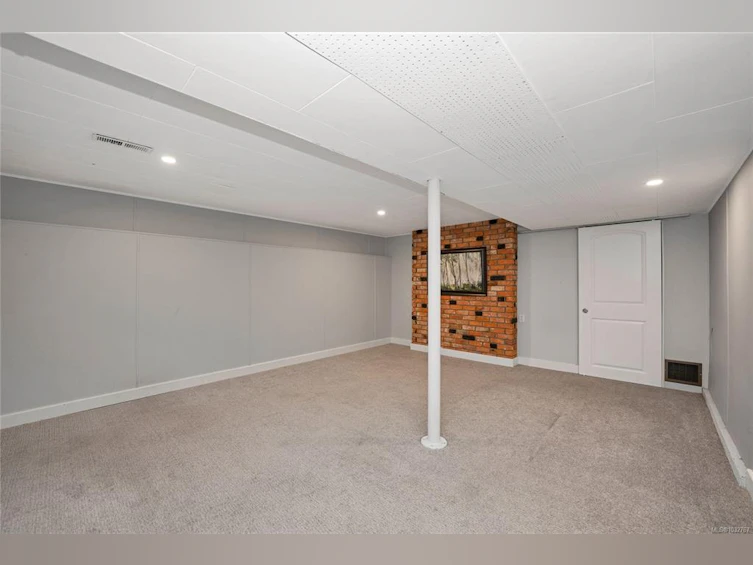 2229 Arbutus Road, Saanich, BC, V8N 1V2 - 28