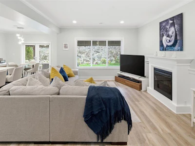 1462 Commander Court - 5