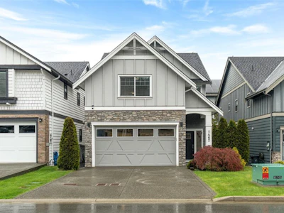 1462 Commander Court - 2