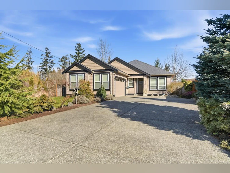 844 Mulholland Drive, French Creek, BC, V9P 1Z5 - 44