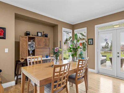 8-5300 Gainsberg Road - 5