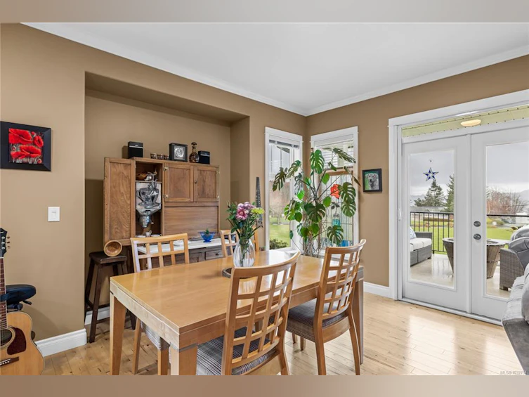 8-5300 Gainsberg Road, Bowser/Deep Bay, BC, V0R 1G0 - 5