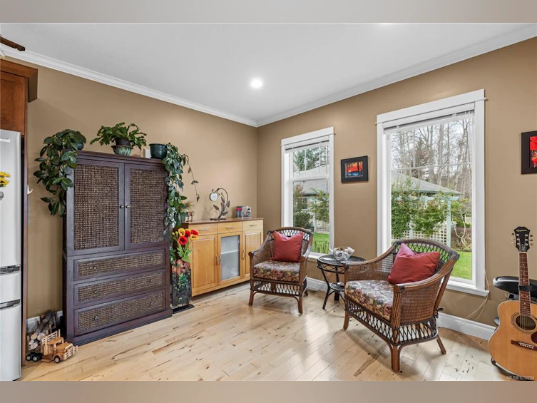 8-5300 Gainsberg Road, Bowser/Deep Bay, BC, V0R 1G0 - 4