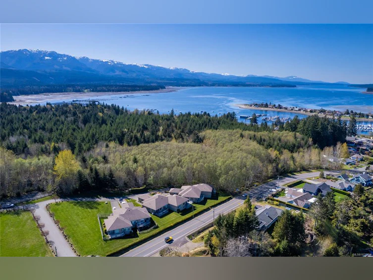 8-5300 Gainsberg Road, Bowser/Deep Bay, BC, V0R 1G0 - 37