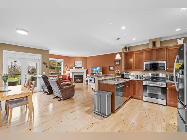 8-5300 Gainsberg Road, Bowser/Deep Bay, BC, V0R 1G0 - 15