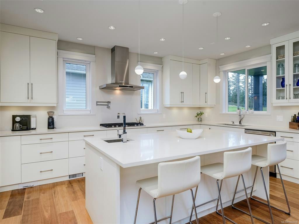 For Sale: 2156 Champions Way, Langford, BC - REW