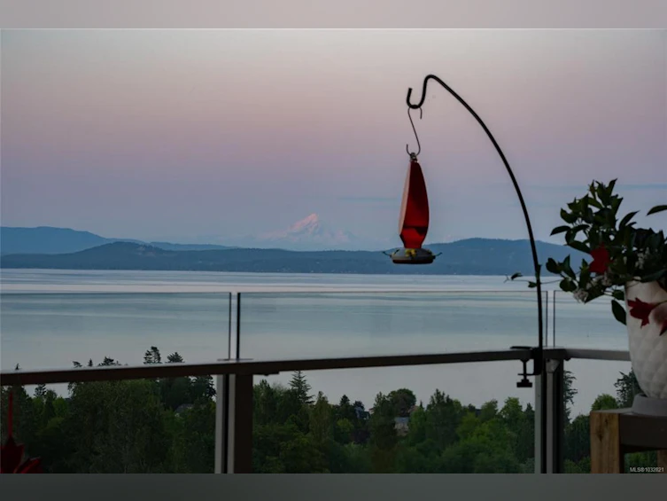 301-5388 Hill Rise Terrace, Saanich, BC, V8Y 3K3 - 30
