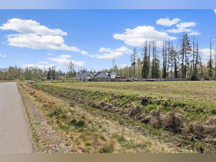 Lot B Oyster River Way, Black Creek, BC, V9J 1K5 - 9