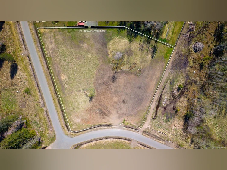 Lot B Oyster River Way, Black Creek, BC, V9J 1K5 - 3