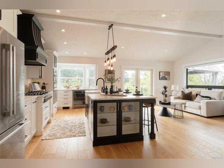 77 View Royal Avenue, View Royal, BC, V9B 1A6 - 8