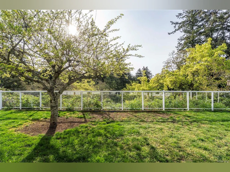 77 View Royal Avenue, View Royal, BC, V9B 1A6 - 47