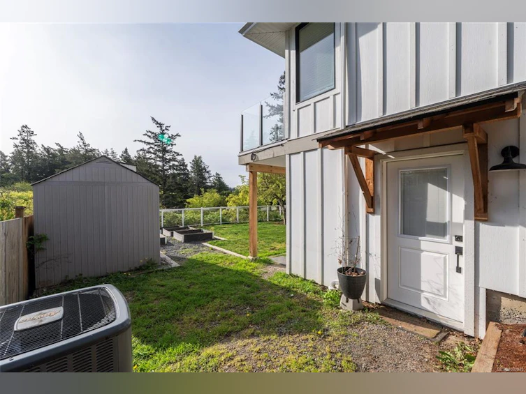 77 View Royal Avenue, View Royal, BC, V9B 1A6 - 37